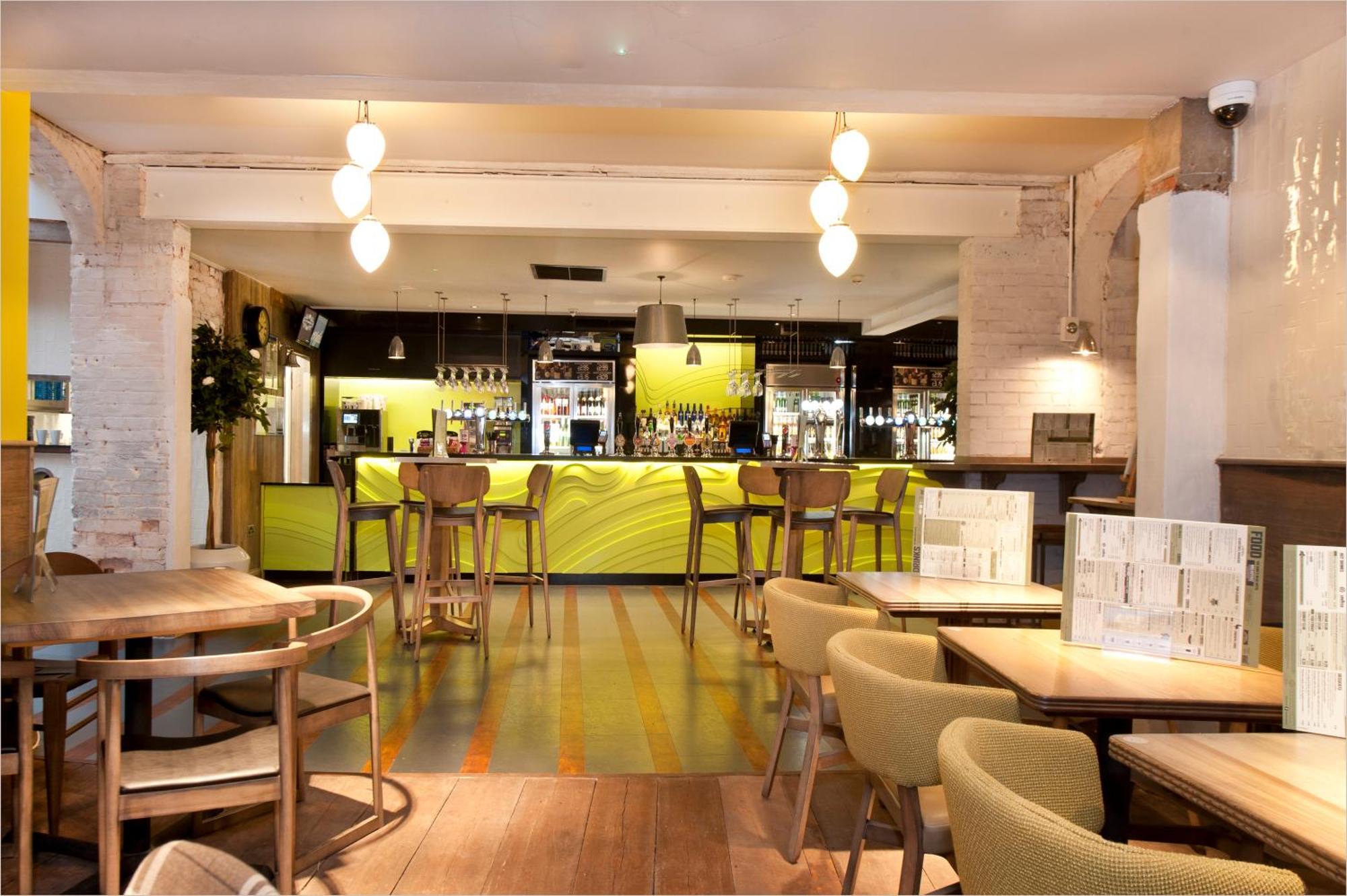 The King'S Head Hotel Wetherspoon بسلس المظهر الخارجي الصورة