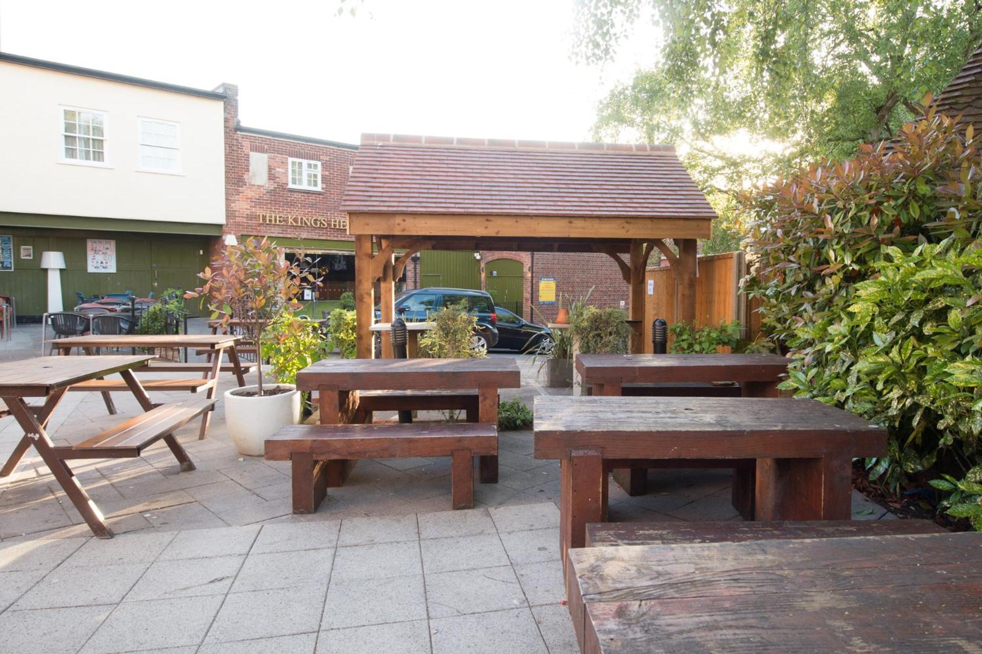 The King'S Head Hotel Wetherspoon بسلس المظهر الخارجي الصورة