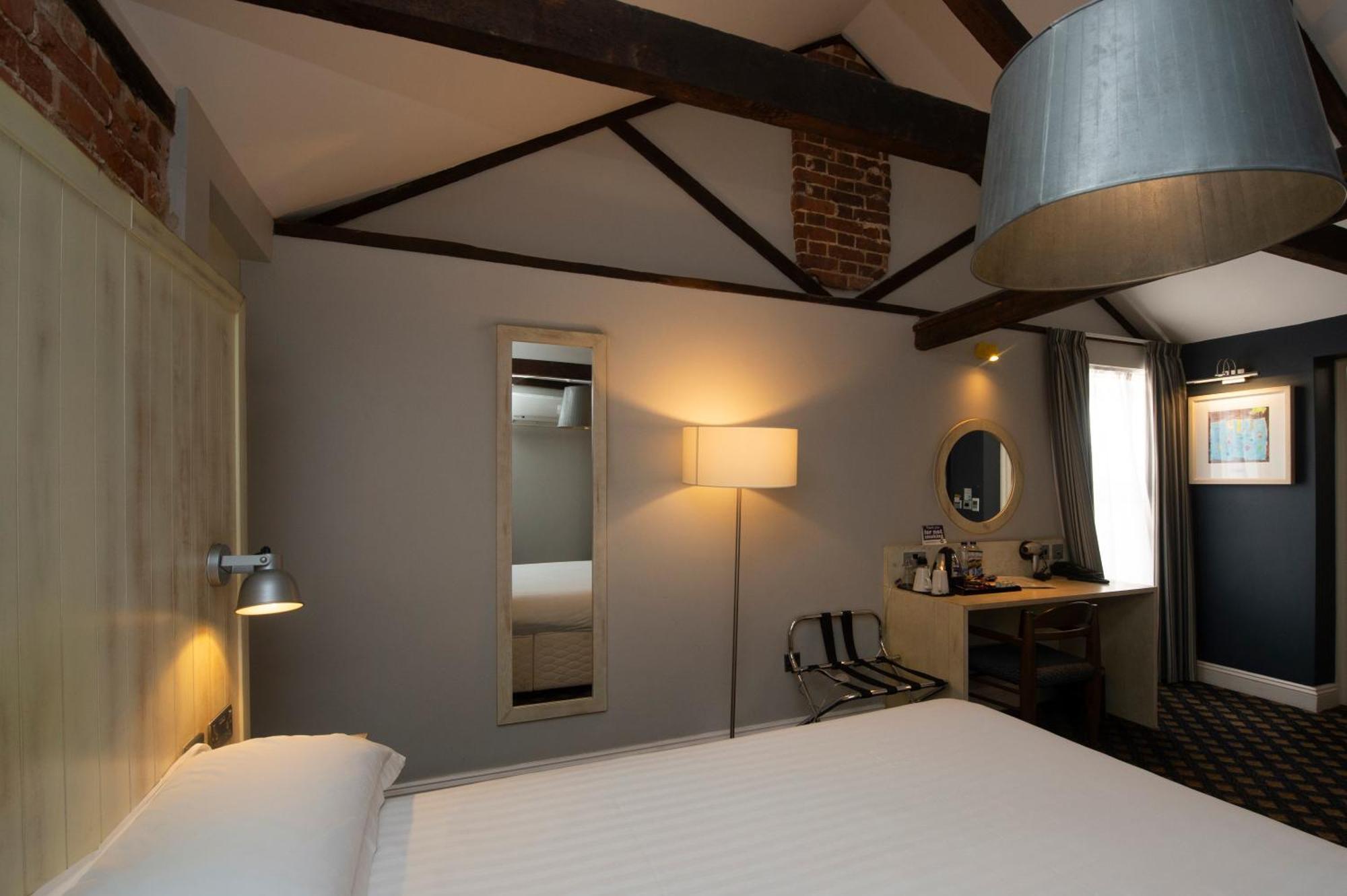 The King'S Head Hotel Wetherspoon بسلس المظهر الخارجي الصورة