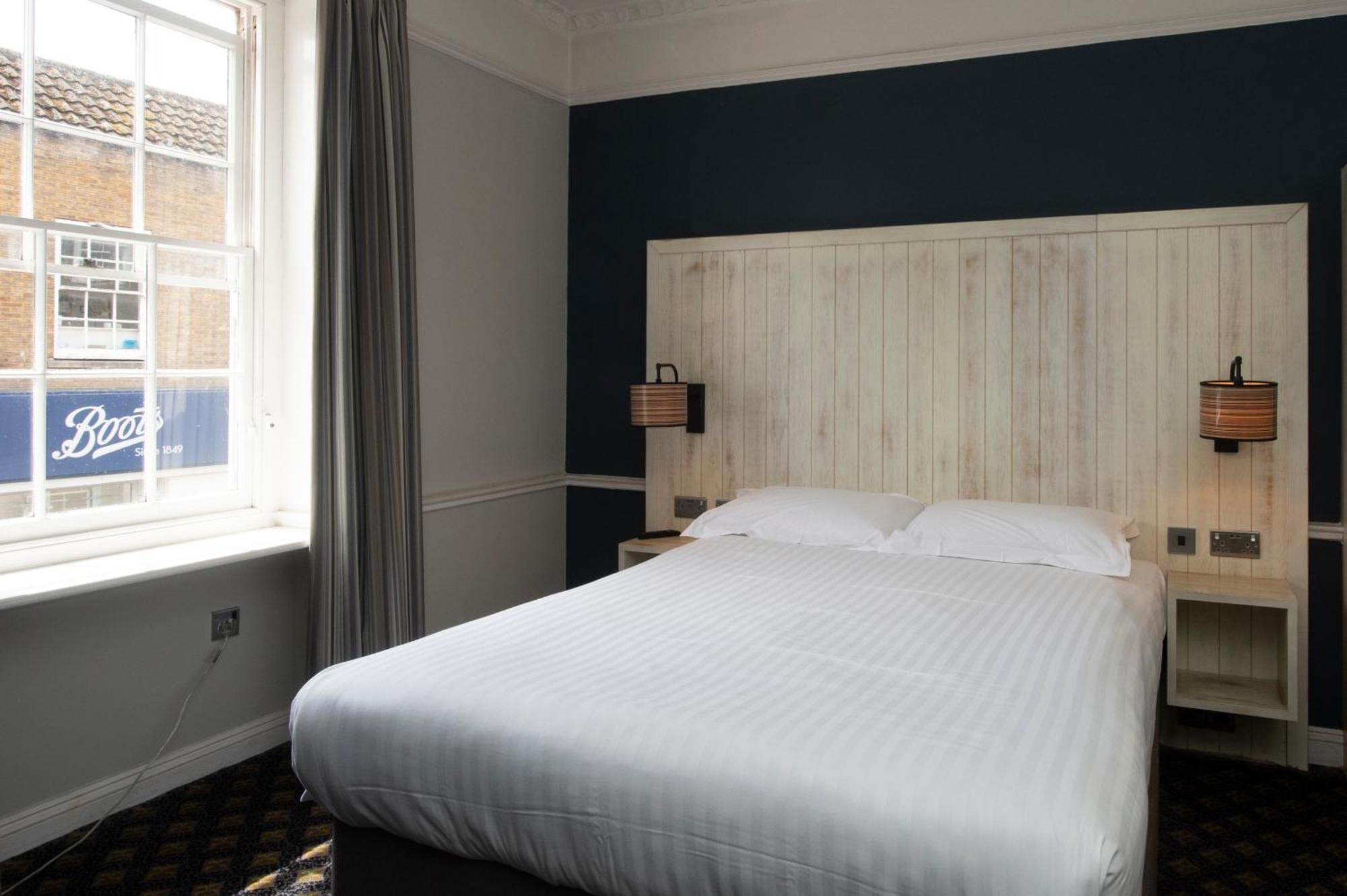 The King'S Head Hotel Wetherspoon بسلس المظهر الخارجي الصورة