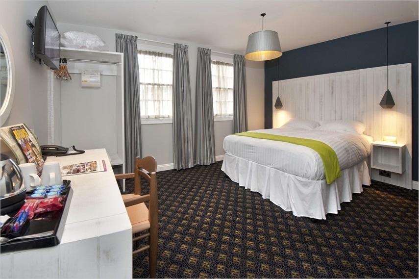 The King'S Head Hotel Wetherspoon بسلس المظهر الخارجي الصورة