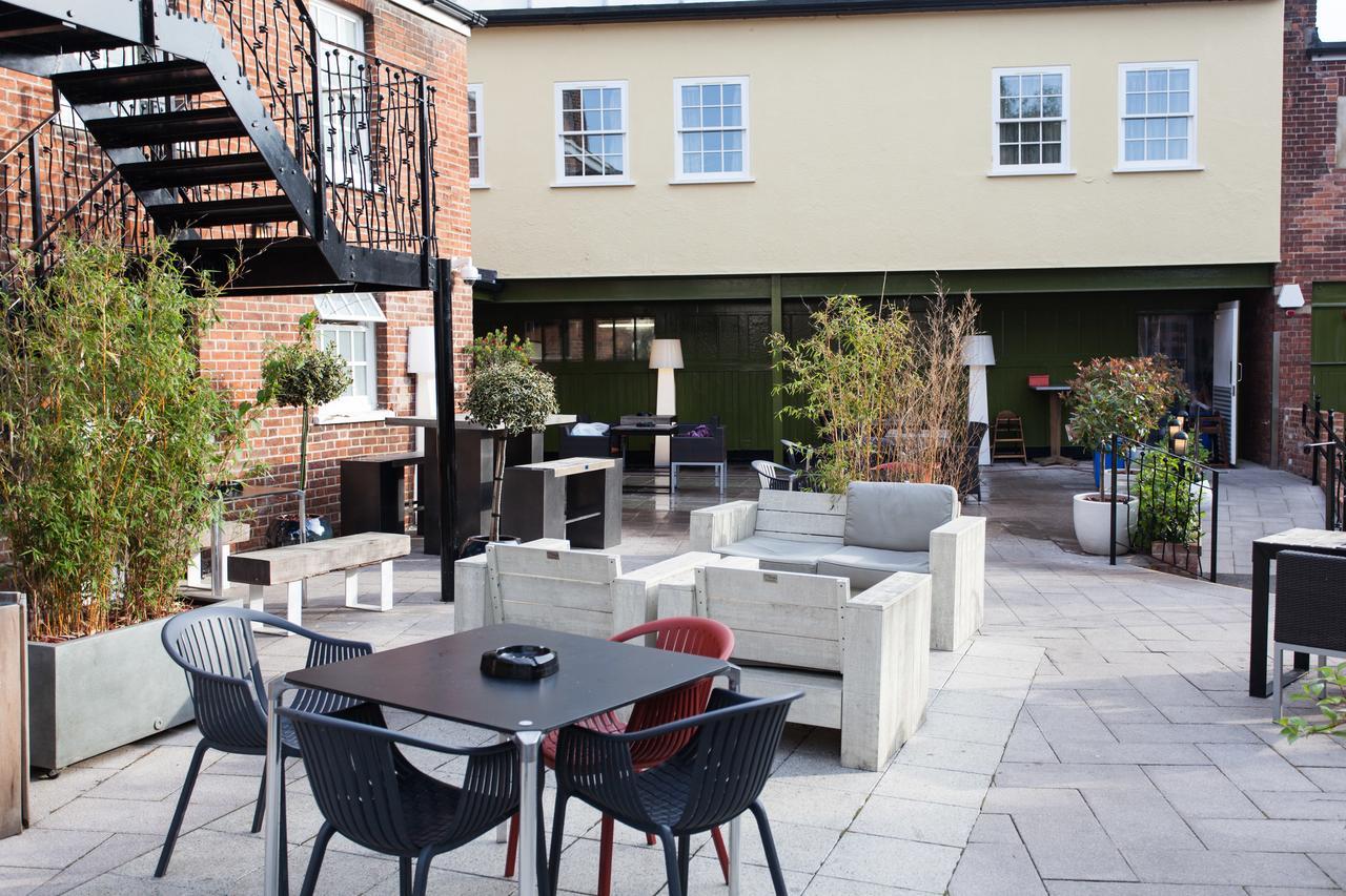 The King'S Head Hotel Wetherspoon بسلس المظهر الخارجي الصورة